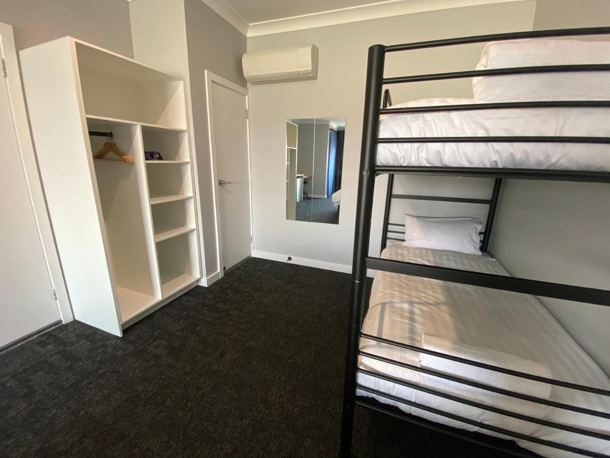 Vikas Motel Jindabyne Buitenkant foto